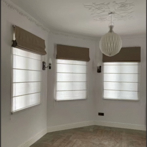 Roman curtains
